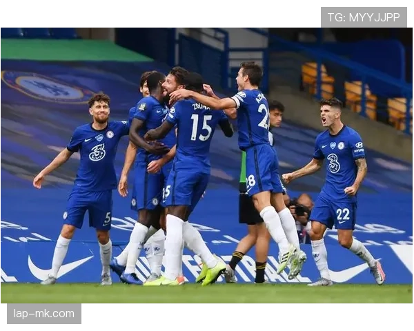 切尔西阵容臃肿背景下轮换失控，近期表现波动对赛季走势带来影响