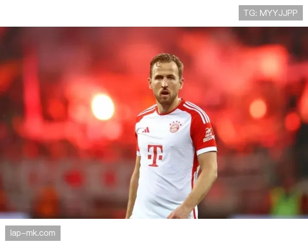 哈里·凯恩约完会就直接去训练场？这节奏真不一般…