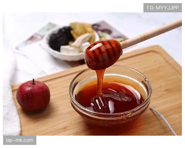 亚历克斯·摩根在家喝冰美式都要配私人营养师盯着